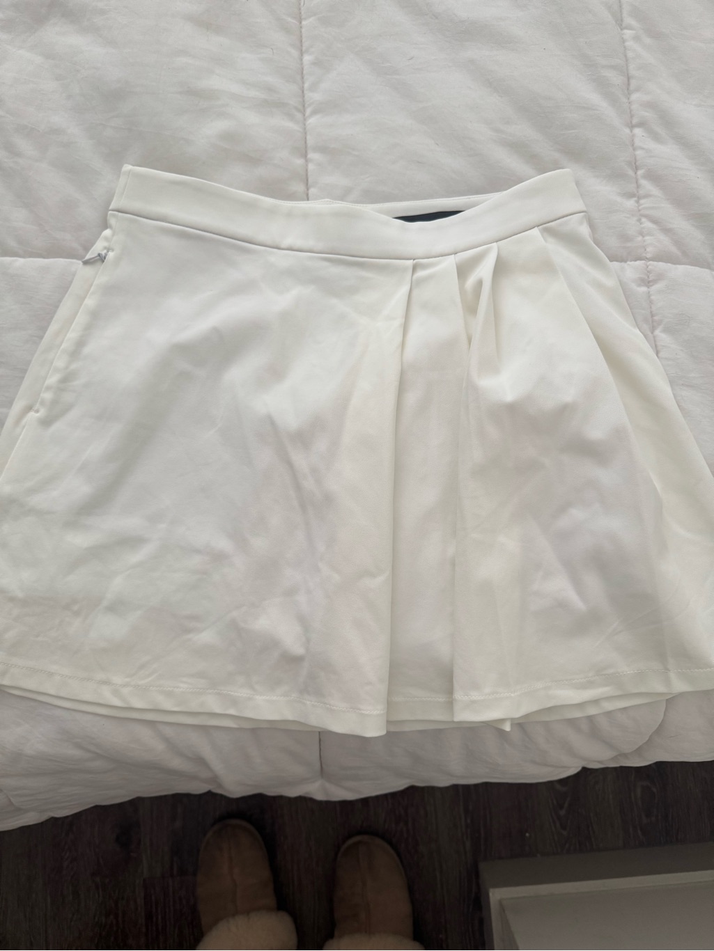 G/Fore White Pleated Golf Skort